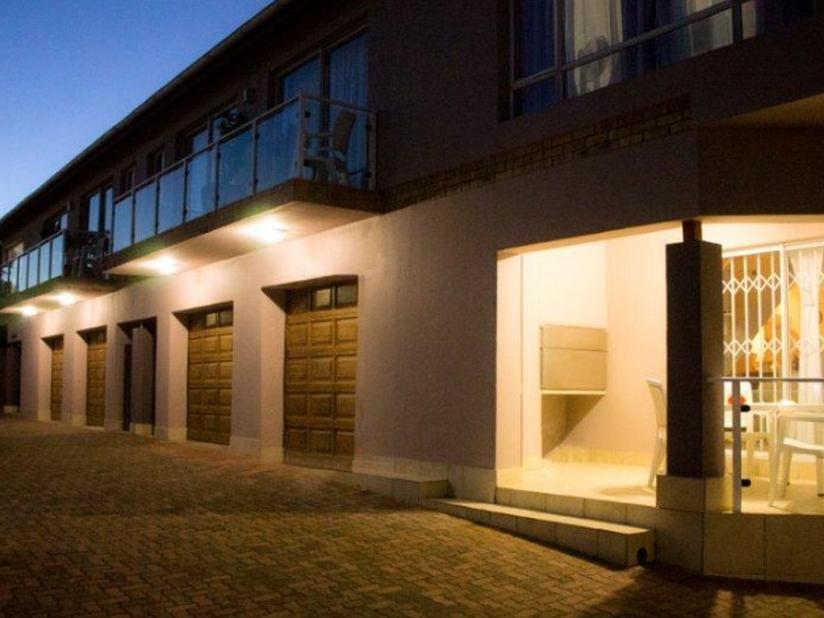 Madiolyn Apartment Jeffreys Bay Exterior photo