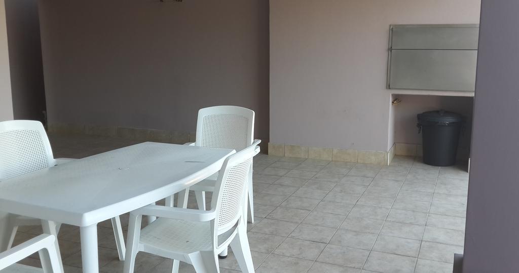Madiolyn Apartment Jeffreys Bay Exterior photo